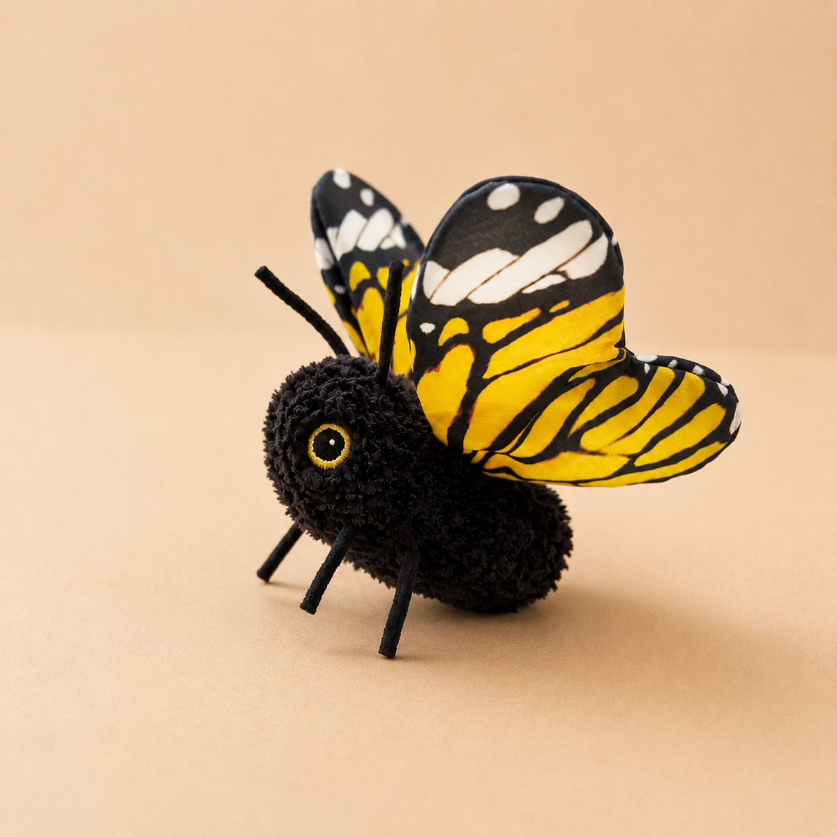 Interactive Flutter Butterfly Cat Toy – Automatic Flying Teaser