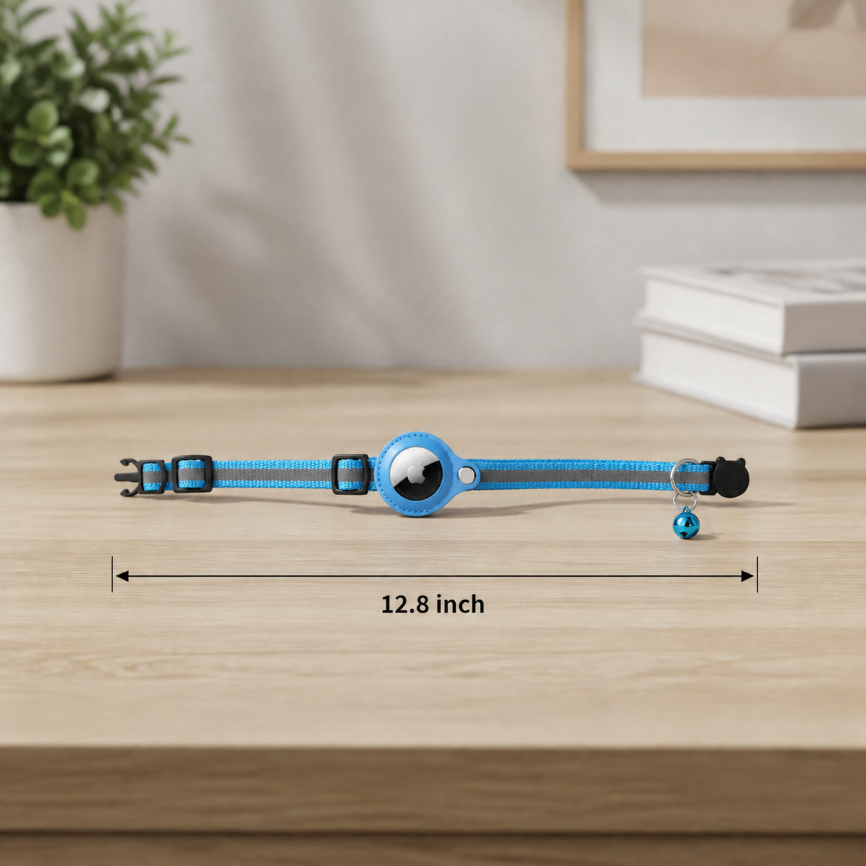 Cat Collar with Safety Closure